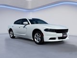Used 2022 Dodge Charger SXT image 2