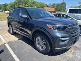 Certified 2022 Ford Explorer XLT w/ Equipment Group 202A image 3
