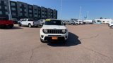 Used 2023 Jeep Renegade Latitude image 3