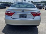 Used 2015 Toyota Camry LE image 3