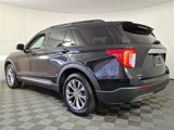 Used 2022 Ford Explorer XLT w/ Equipment Group 202A image 5