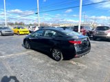 Used 2021 Nissan Versa SV image 3
