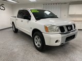 Used 2004 Nissan Titan SE image 3