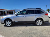 Used 2010 Subaru Outback 2.5i Limited image 2