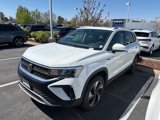 Used 2024 Volkswagen Taos SE image 2