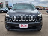 Used 2017 Jeep Cherokee Sport image 5