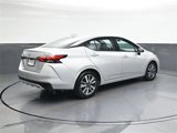 Used 2023 Nissan Versa SV image 4
