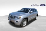 Used 2018 Jeep Grand Cherokee Laredo image 2