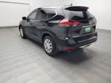 Used 2018 Nissan Rogue S image 5