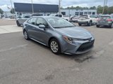 Used 2022 Toyota Corolla LE image 2