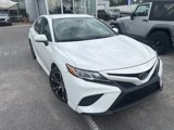 Used 2020 Toyota Camry SE image 3