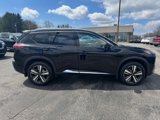 Used 2022 Nissan Rogue Platinum w/ Head-Up Display Package image 4