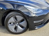 Used 2019 Tesla Model 3 Standard Range Plus image 3