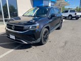 Used 2023 Volkswagen Taos SE image 2