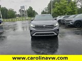 Used 2020 Volkswagen Atlas Cross Sport SE w/ Panoramic Sunroof Package image 3