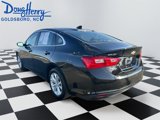 Used 2023 Chevrolet Malibu LT image 3