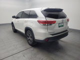 Used 2019 Toyota Highlander LE image 5