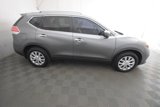 Used 2016 Nissan Rogue S image 4