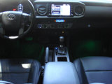 Used 2021 Toyota Tacoma TRD Off-Road image 5