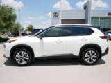 Used 2023 Nissan Rogue SV w/ SV Premium B Package image 3