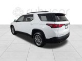 Used 2023 Chevrolet Traverse LT image 3