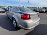 Used 2013 Dodge Avenger SXT image 3