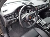 Used 2024 Porsche Macan image 4