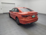 Used 2019 Volkswagen Jetta SEL Premium image 5