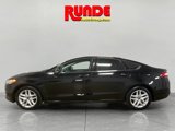 Used 2016 Ford Fusion SE image 2