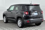 Used 2023 Jeep Renegade Latitude image 6