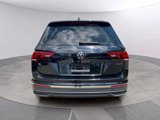 Certified 2022 Volkswagen Tiguan SE image 4
