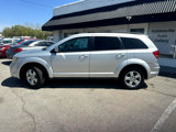 Used 2010 Dodge Journey SXT w/ Flexible Seating Group image 2