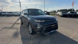 Used 2021 Kia Soul LX image 2