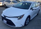 Used 2022 Toyota Corolla LE image 2