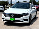 Certified 2020 Volkswagen Jetta SE w/ SE Cold Weather Package image 4