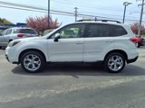 Used 2017 Subaru Forester 2.5i Touring image 4
