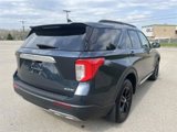 Certified 2022 Ford Explorer XLT w/ Equipment Group 202A image 4