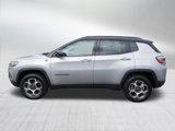 Used 2022 Jeep Compass Trailhawk w/ Trailhawk Convenience Group image 4