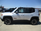 Used 2017 Jeep Renegade Trailhawk image 3