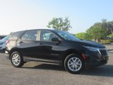 Used 2022 Chevrolet Equinox LS image 2