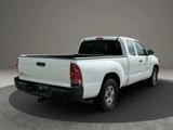 Used 2015 Toyota Tacoma 2WD Access Cab w/ Convenience Package image 4