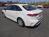 Used 2022 Toyota Corolla LE image 2