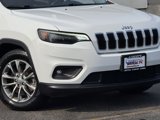 Used 2019 Jeep Cherokee Latitude Plus image 3