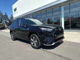 Used 2023 Toyota RAV4 SE image 3