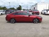 Used 2023 Hyundai Elantra SEL w/ Convenience Package image 2