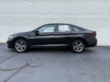 Used 2024 Volkswagen Jetta SE w/ Panoramic Sunroof Package image 4
