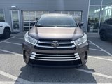 Used 2019 Toyota Highlander LE image 4