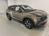 New 2025 Nissan Kicks SV image 3
