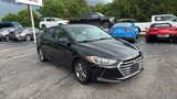 Used 2017 Hyundai Elantra SE image 3