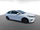 Used 2024 Kia Forte LXS image 2